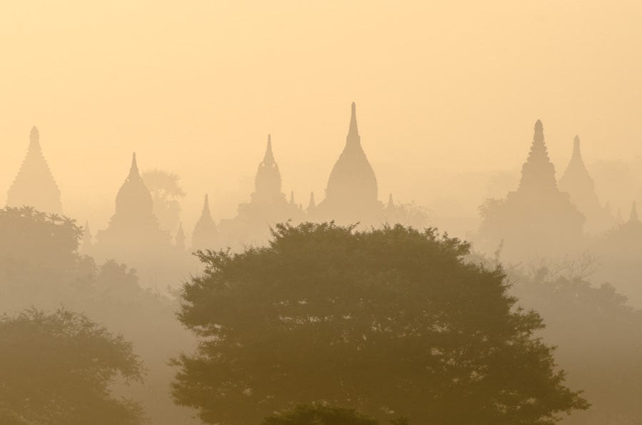 Travel photography inspiration: temples and pagodas in Bagan, Myanmar