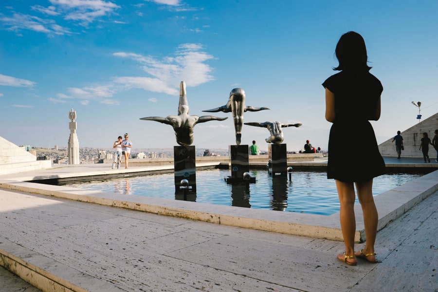 Art installations at the cascade complex 