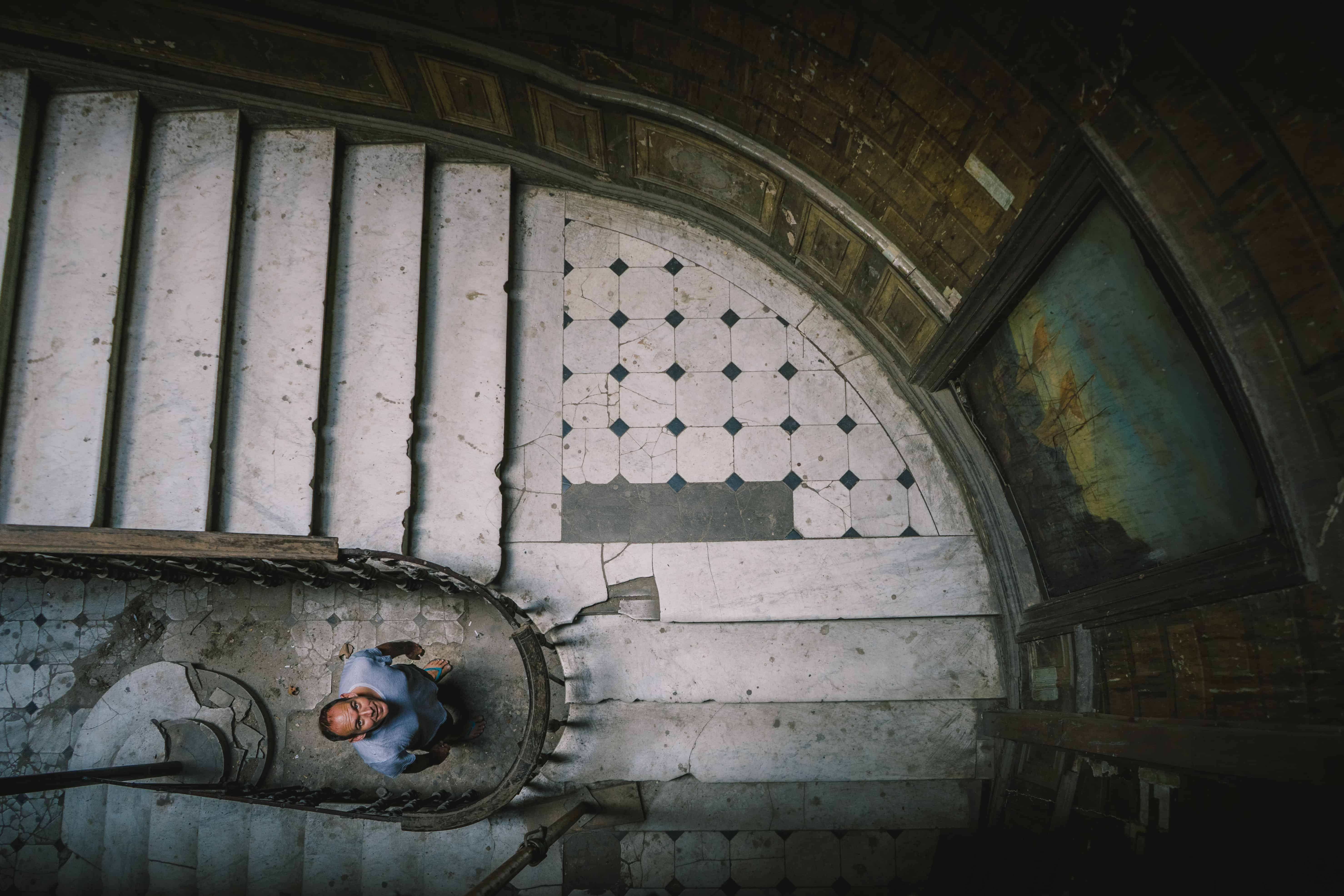 London Hotel, Tbilisi