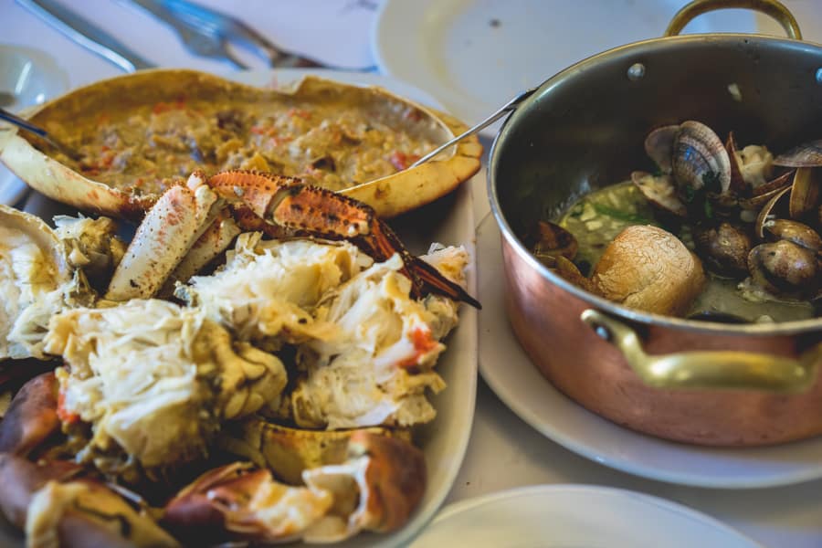 Crab and clams at Cervejaria Ramiro