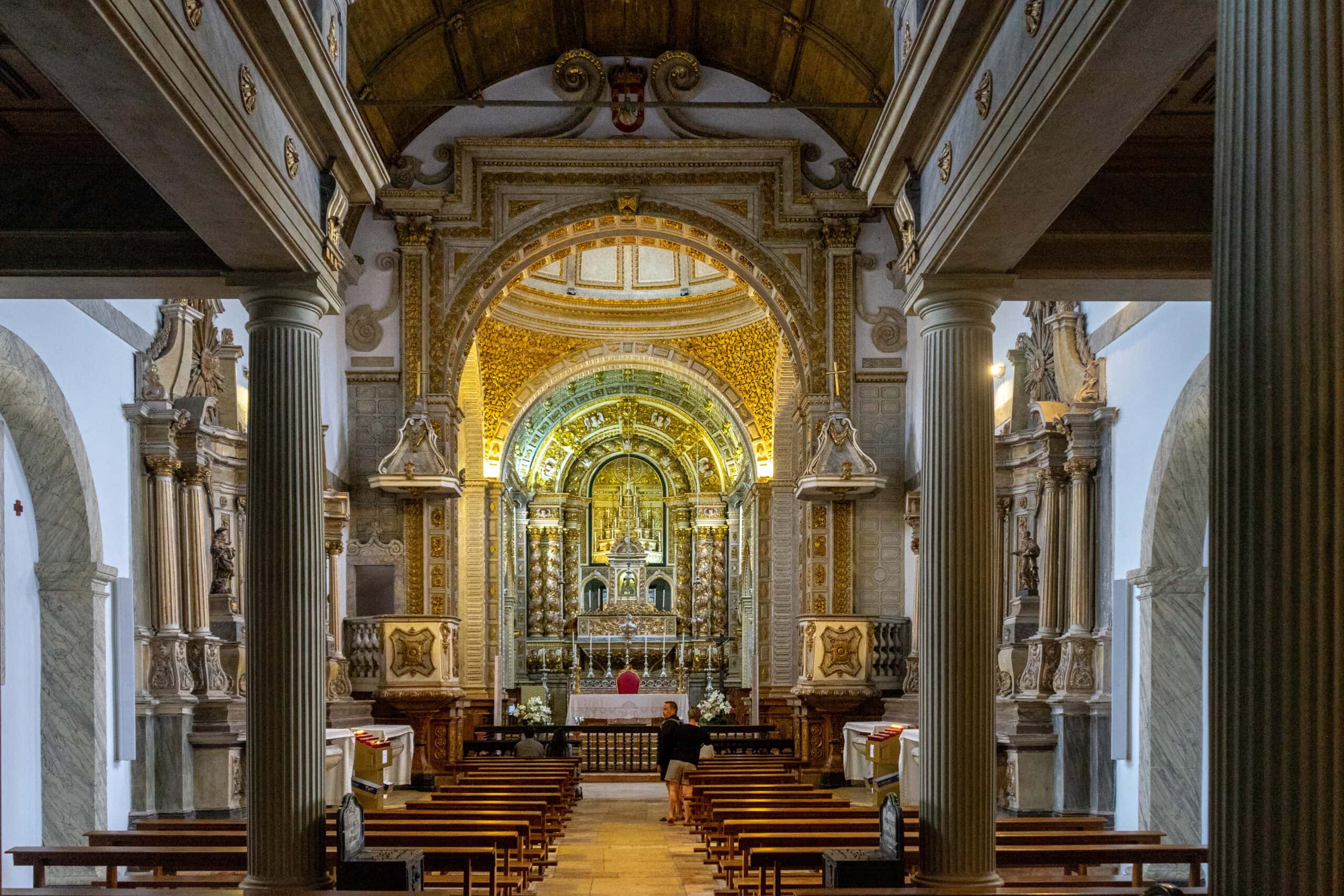 Church of Nossa Senhora da Nazaré (Sanctuary of Our Lady of Nazaré) interior