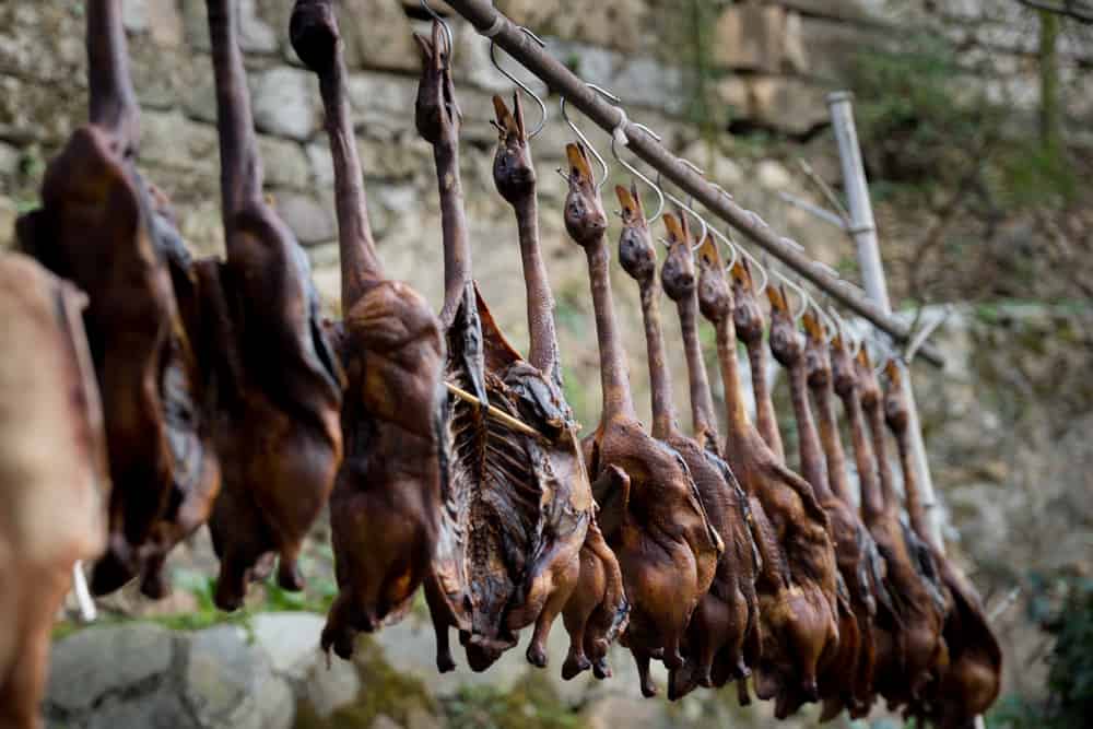 ducks drying the the green tea village of Longjing