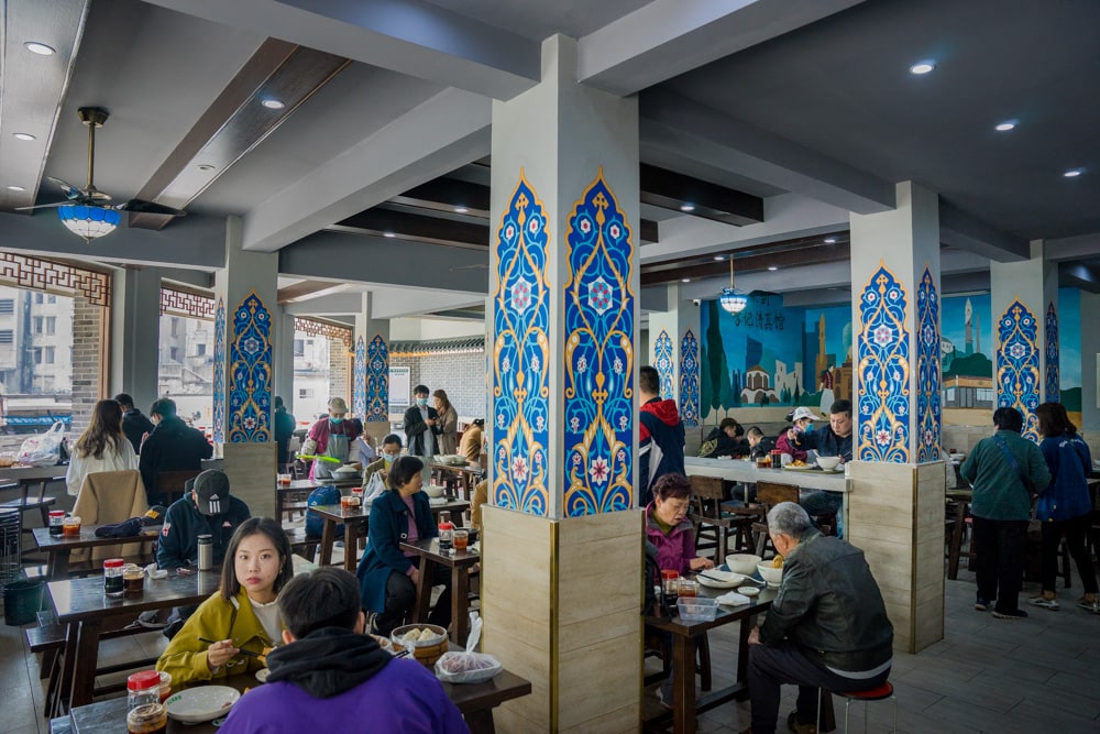 LiJi QingZhenGuan (Liji Halal Restaurant)