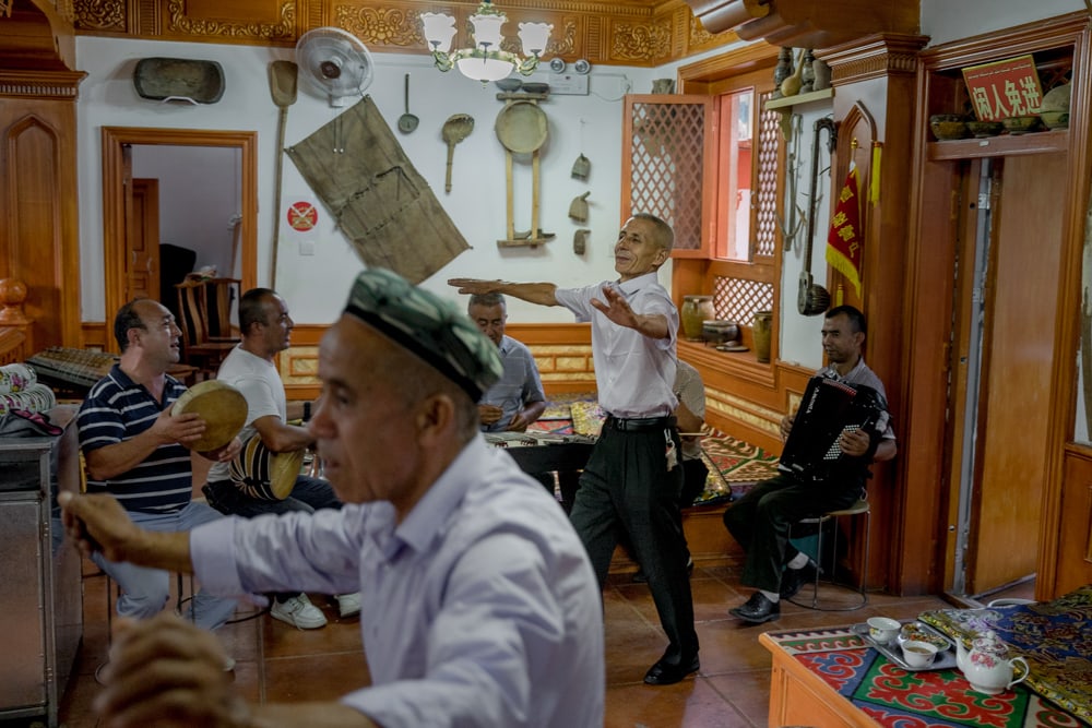 Live music and dancing at the Century-Old Teahouse, Kashgar