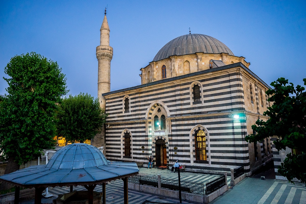 mosque with stripes, a dome and a minaret in Gaziantep