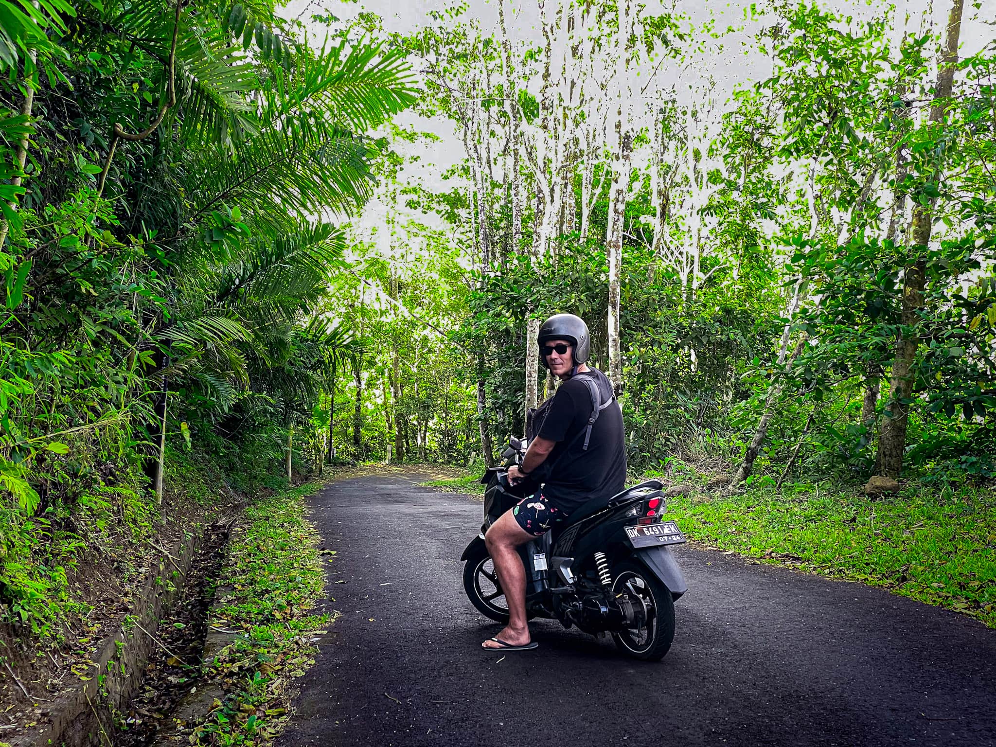 Me riding a 125 cc scooter to Lahangan Sweet in Eastern Bali