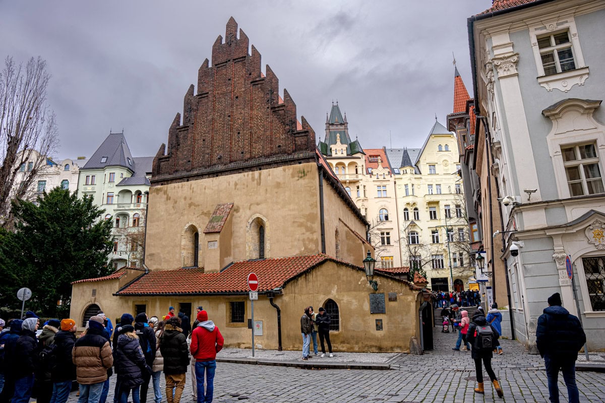 The facade of the Old New Synagogue.
