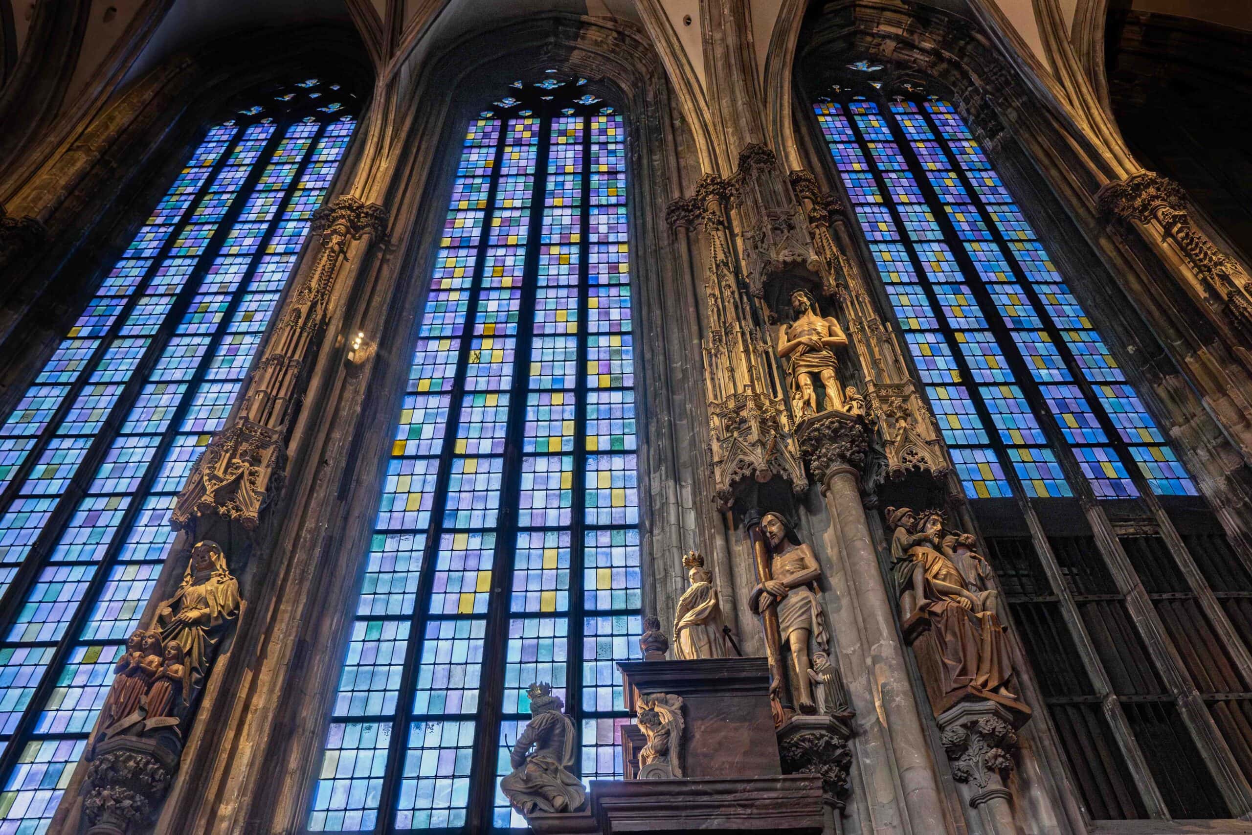 Stepansdom windows