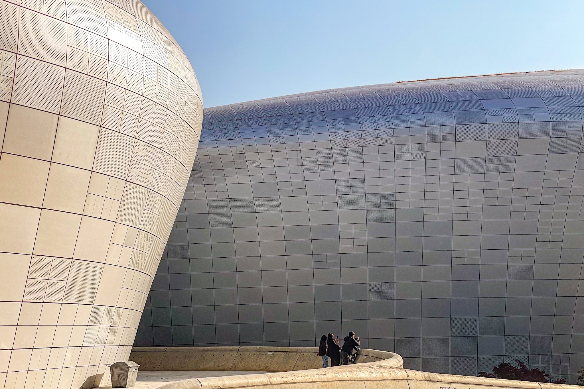 Dongdaemun Design Plaza (DDP)