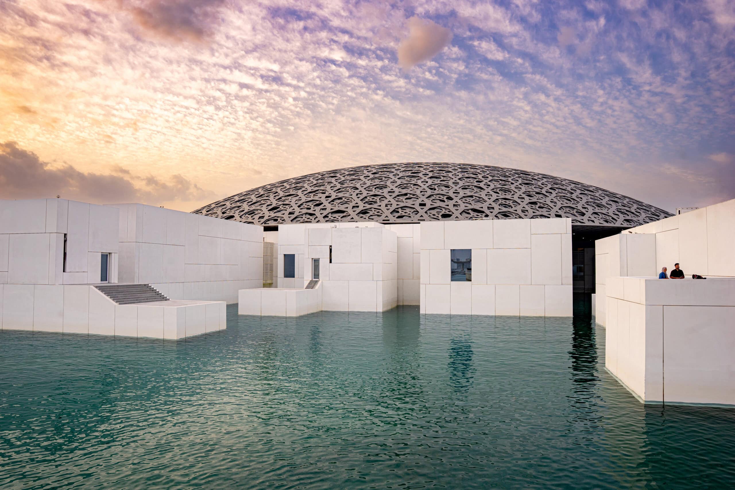 Louvre Abu Dhabi building