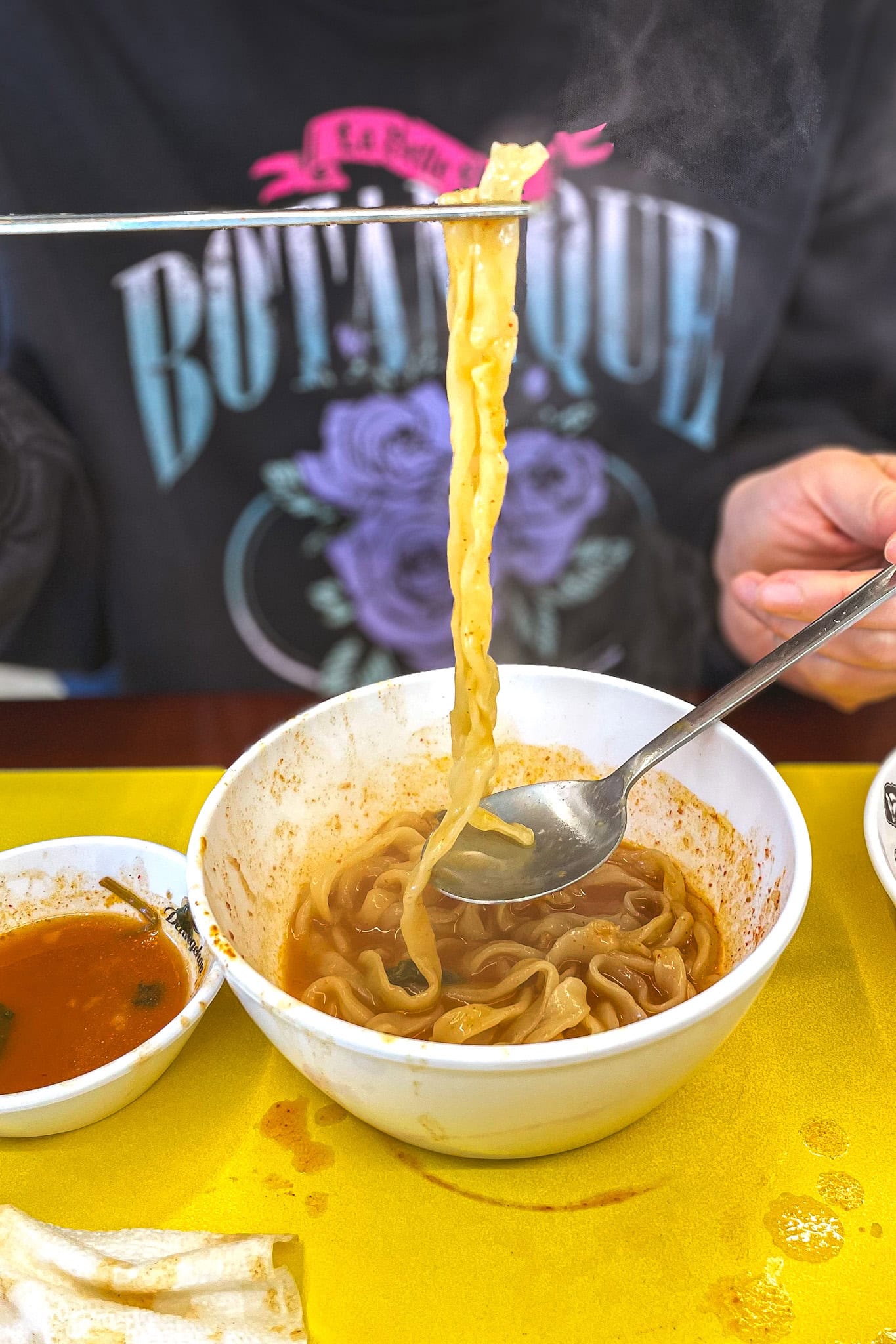 Hand cut noodles (kalguksu) 